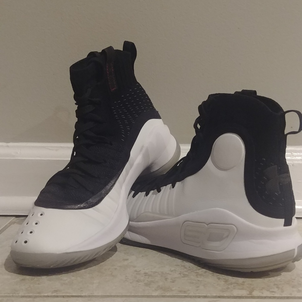 Under Armour Curry 4 MID